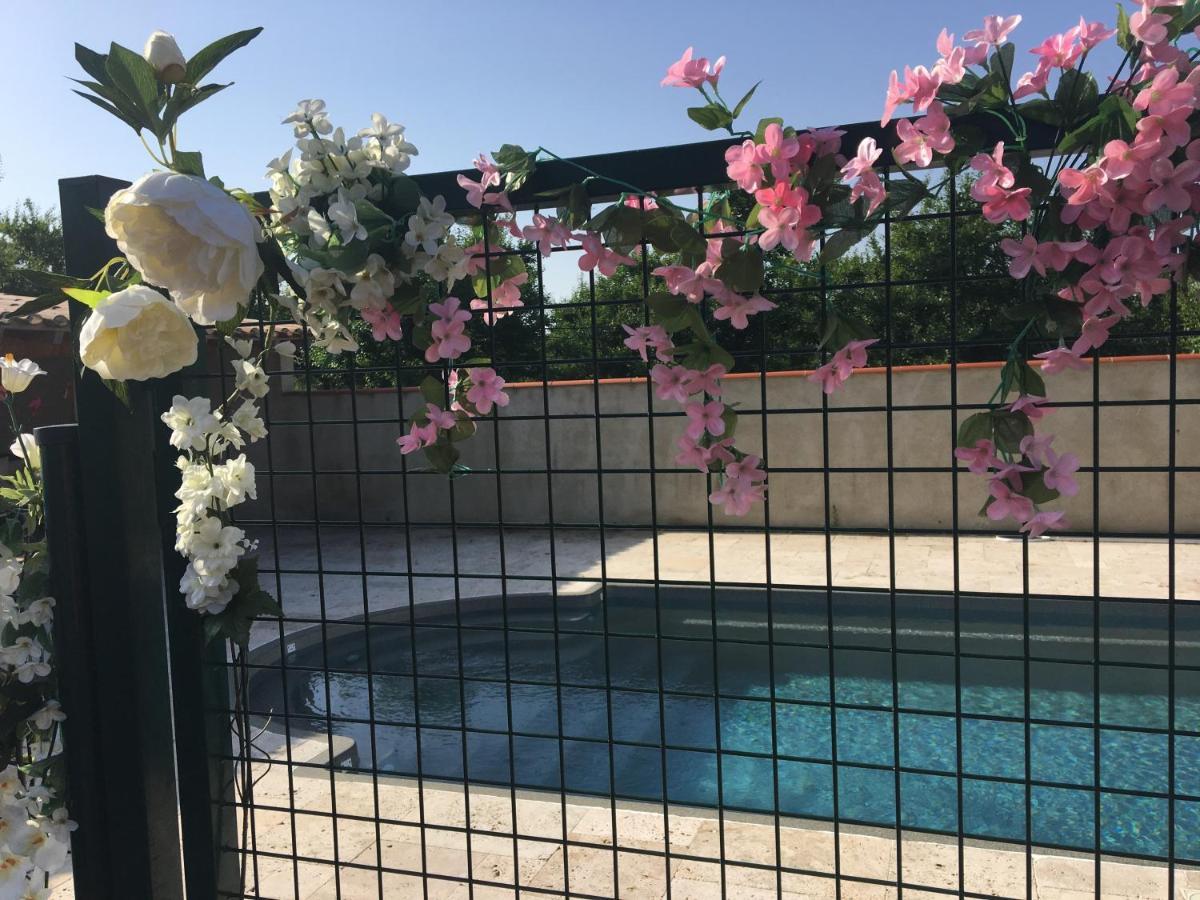 Gite De Beausoleil Bed & Breakfast La Romieu Dış mekan fotoğraf