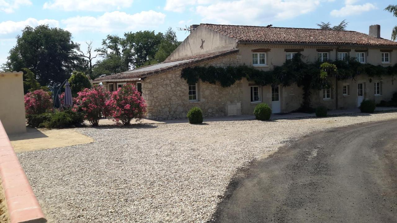 Gite De Beausoleil Bed & Breakfast La Romieu Dış mekan fotoğraf